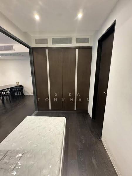 H Sukhumvit 43, Bangkok, 28 Sukhumvit 34 Road, Khlong Tan Nua, Watthana, Bangkok, 2 Bedrooms, 62 sqm, Condo For Rent, by Isika Tonkham, 500504874 - DDproperty.com