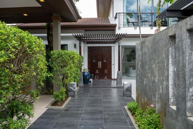 The Lake House, Phuket, 4 Soi Mittraphap, Choeng Thale, Thalang, Phuket, 4 Bedrooms, 448 sqm, Villa For Sale, by Sikkares Ploydang, 500504885 - DDproperty.com