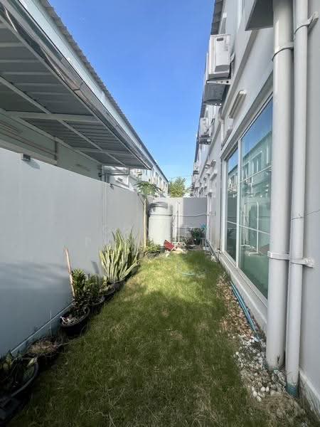Villaggio Suksawat-Prachauthit, Samut Prakan, Khlong Bang Pla Kot, Phra Samut Chedi, Ban Khlong Suan, Phra Samut Jadee, Samut Prakan, 3 Bedrooms, 122 sqm, Townhouse For Sale, by Connex Property, 500504888 - DDproperty.com