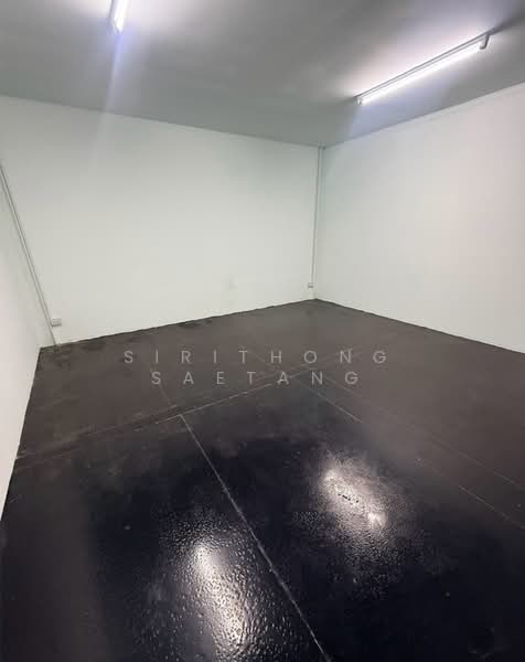 Warehouse with office 160 sq.wa, Sai Noi, Nonthaburi, 3 phase electricity, Spacious parking lot, Nonthaburi, Khlong Khwang, Sai Noi, Nonthaburi, , 250 sqm, Warehouse/Factory For Rent, by Sirithong Saetang, 500504916 - DDproperty.com
