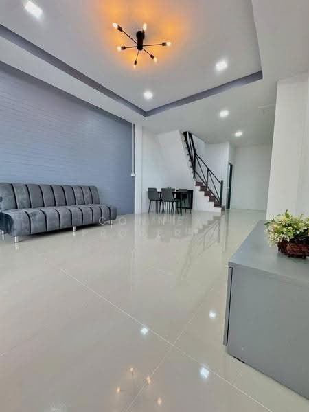 Tawanna Village, Nonthaburi, Bang Kra So, Muang Nonthaburi, Nonthaburi, 4 Bedrooms, 200 sqm, Townhouse For Sale, by Connex Property, 500504998 - DDproperty.com
