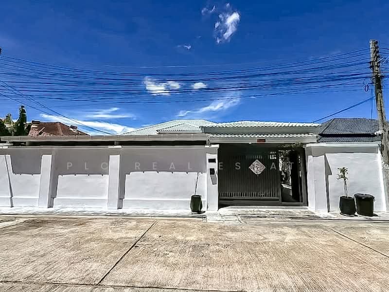 Stylish House for Sale Siam Country Club 3Bed Fully Furnished, Chon Buri (Pattaya), Bang Lamung, Bang Lamung (Pattaya), Chon Buri (Pattaya), 3 Bedrooms, 200 sqm, Single Detached House For Sale, by PLC real estate, 500505000 - DDproperty.com