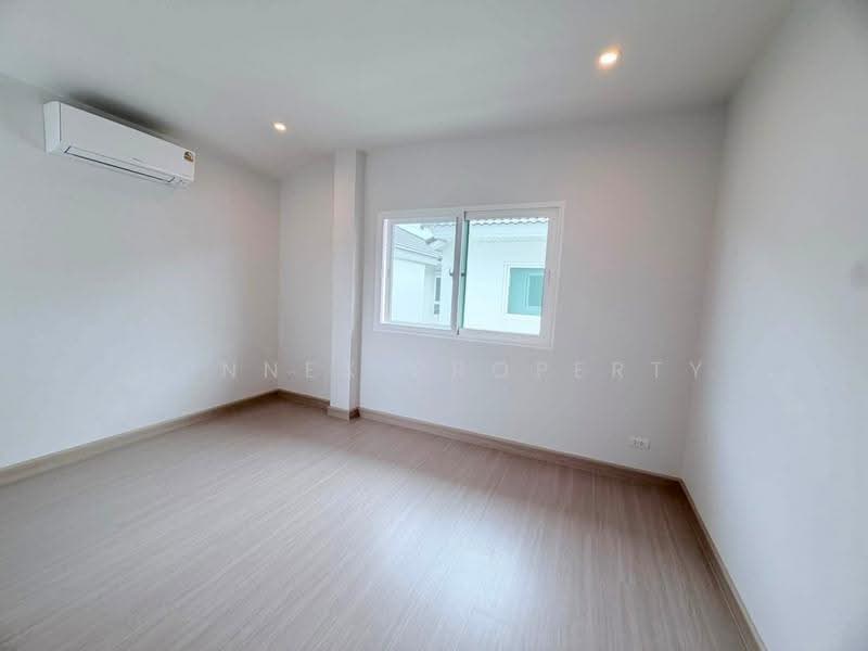 Baan Sukkasem Villa 2, Bangkok, Wat Prayakrai, Bang Kho Laem, Bangkok, 3 Bedrooms, 134 sqm, Townhouse For Sale, by Connex Property, 500505008 - DDproperty.com