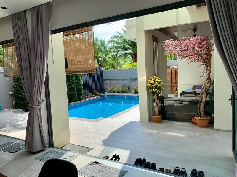 Majestic Residence Pratumnak : มาเจสติค เรสซิเดนซ์ พระตำหนัก, ชลบุรี, หนองปรือ, บางละมุง, ชลบุรี, 270 ตร.ม., วิลล่า ให้เช่า, โดย Chalisa Kitilimtrakul, 500505039 - DDproperty.com