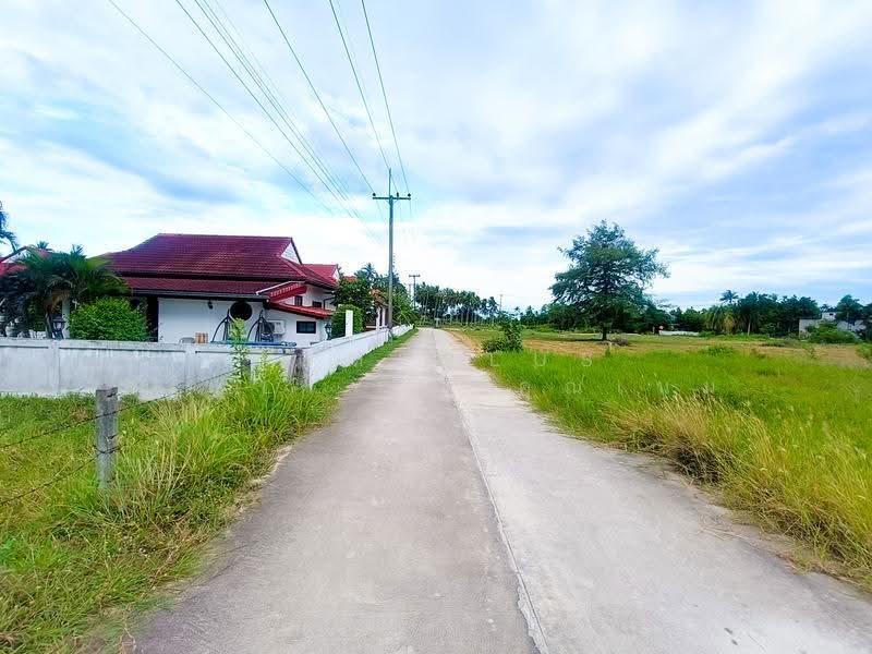 ที่ดิน 2 ไร่ ใกล้สถานีรถไฟห้วยยาง ทับสะแก, ประจวบคีรีขันธ์, ห้วยยาง, ทับสะแก, ประจวบคีรีขันธ์, 3,200 ตร.ม., ที่ดิน ขาย, โดย HOMEPLUS REALTY - คุณเนม, 500505047 - DDproperty.com