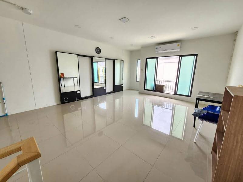 The Connect Biztown, Pathum Thani, ถนนกรุงเทพ-ปทุมธานี, Bang Dua, Muang Pathum Thani, Pathum Thani, , 187 sqm, Shophouse For Rent, by Chekchanok Chuaynual, 500505052 - DDproperty.com