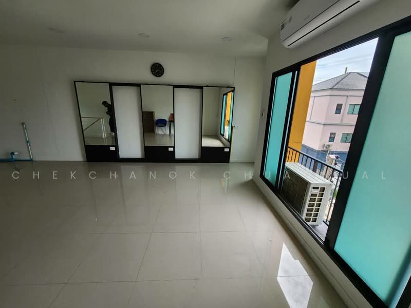 The Connect Biztown, Pathum Thani, ถนนกรุงเทพ-ปทุมธานี, Bang Dua, Muang Pathum Thani, Pathum Thani, , 187 sqm, Shophouse For Rent, by Chekchanok Chuaynual, 500505052 - DDproperty.com