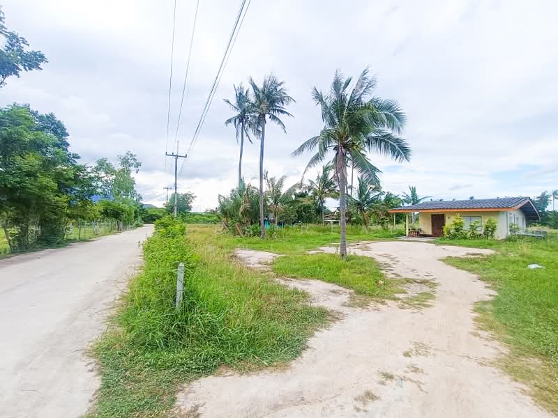 14 Rai 24 Sq.wah near Huai Yang Railway Station, Thap Sakae, Prachuap Khiri Khan, Huai Yang, Thap Sakae, Prachuap Khiri Khan, , 22,496 sqm, Land For Sale, by HOMEPLUS REALTY - คุณเนม, 500505060 - DDproperty.com