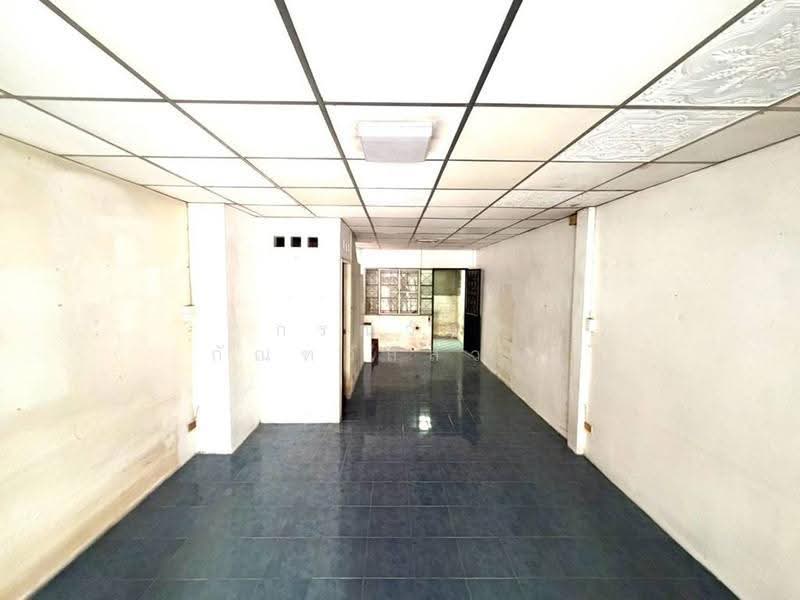 ขาย ทาวน์เฮ้าส์ หมู่บ้าน มนวดี ซอยวัดลาดปลาดุก, Nonthaburi, Bang Khu Rat, Bang Bua Thong, Nonthaburi, 2 Bedrooms, 80 sqm, Townhouse For Sale, by กรณวัสส์ กัณฑวัสส์วงส์, 500505062 - DDproperty.com