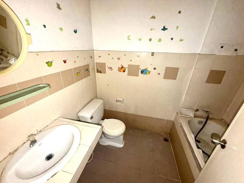 ขาย ทาวน์เฮ้าส์ หมู่บ้าน มนวดี ซอยวัดลาดปลาดุก, Nonthaburi, Bang Khu Rat, Bang Bua Thong, Nonthaburi, 2 Bedrooms, 80 sqm, Townhouse For Sale, by กรณวัสส์ กัณฑวัสส์วงส์, 500505062 - DDproperty.com