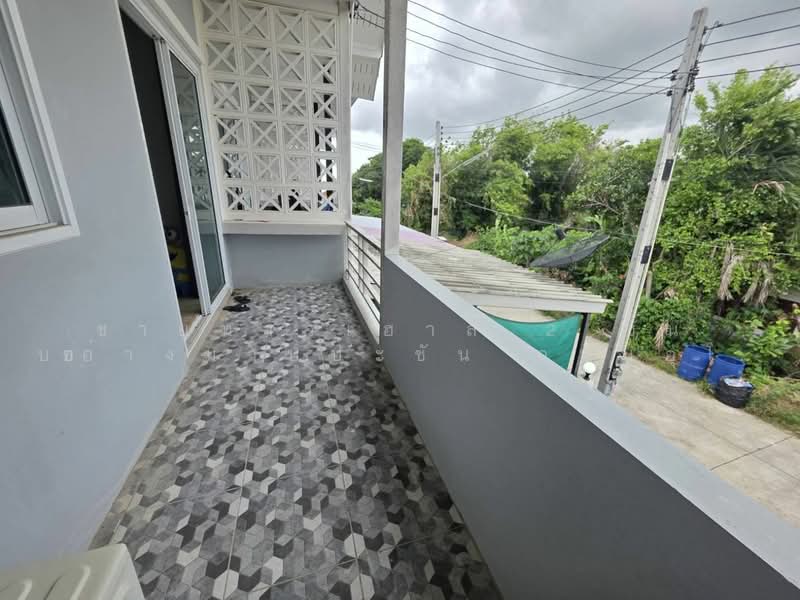 ขายทาวเฮาส์ 2 ชั้น ขอบอ่างมาบปะชัน ถนนอุโมงต้นไม้พัทยา, Chon Buri (Pattaya), Poong, Bang Lamung (Pattaya), Chon Buri (Pattaya), 2 Bedrooms, 155 sqm, Townhouse For Sale, by คุณรินดา, 500505065 - DDproperty.com
