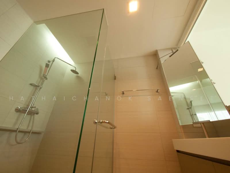 Siri At Sukhumvit, Bangkok, 902 Sukhumvit Road, Phra Kanong, Khlong Toei, Bangkok, 1 Bedroom, 51 sqm, Condo For Rent, by Hathaichanok Saenset, 500505095 - DDproperty.com