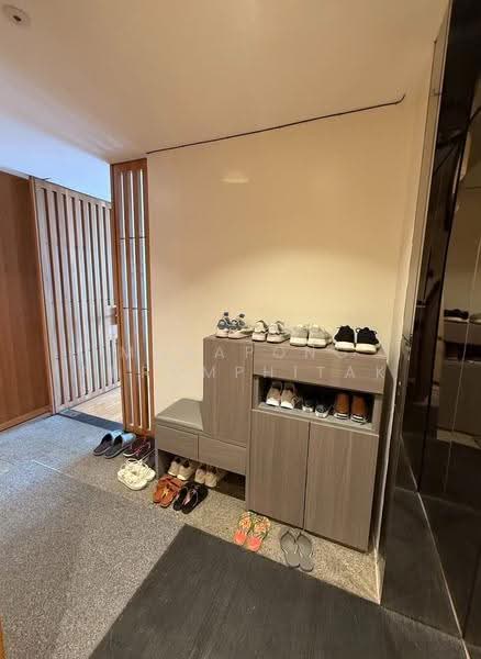 The Met Sathorn, Bangkok, 123 South Sathorn Road, Thung Maha Mek, Sathon, Bangkok, 3 Bedrooms, 190 sqm, Condo For Rent, by Manapong Phromphitak, 500505136 - DDproperty.com