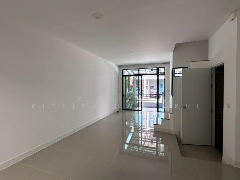 Grande Pleno Watcharapol-Sukhaphiban 5, Bangkok, Sukhapibal 5 Road, O-Ngoen, Sai Mai, Bangkok, 3 Bedrooms, 100 sqm, Townhouse For Sale, by Kittipob Kittipanuwongkul, 500505146 - DDproperty.com