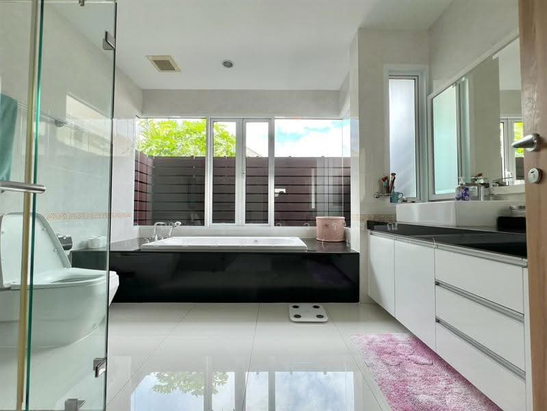 Blue Lagoon Bangna-Trad KM. 8, Bangkok, Kanchanaphisek Road, Dok Mai, Prawet, Bangkok, 5 Bedrooms, 400 sqm, Single Detached House For Sale, by คุณ สุดาวรรณ พลอยแดง (แอน), 500505178 - DDproperty.com