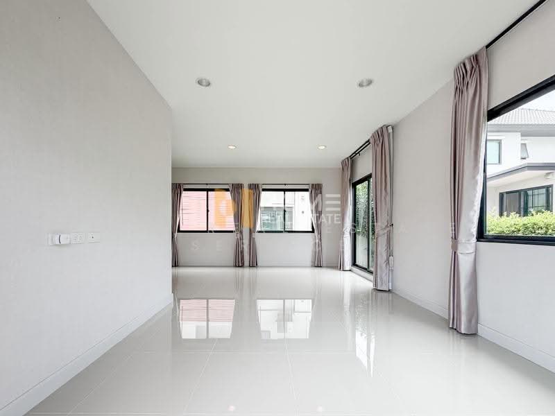 Pave Pinklao - Salaya : เพฟ ปิ่นเกล้า - ศาลายา, นนทบุรี, ถนนอัจฉริยะพัฒนา, ศาลากลาง, บางกรวย, นนทบุรี, 171 ตร.ม., บ้านเดี่ยว ขาย, โดย HOME Real Estate Service, 500505188 - DDproperty.com