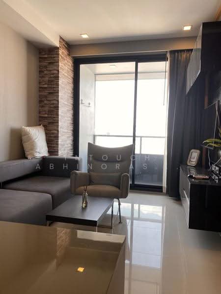 M Silom, Bangkok, 26 Narathiwas Ratchanakarin Road, Suriyawong, Bang Rak, Bangkok, 2 Bedrooms, 61 sqm, Condo For Rent, by Intouch Abhinorasaeth, 500505210 - DDproperty.com