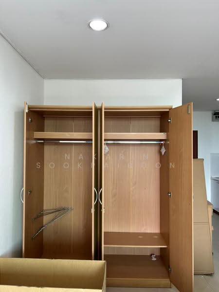 Lumpini Park View, Bangkok, Rama 4, Thung Maha Mek, Sathon, Bangkok, 1 Bedroom, 36 sqm, Condo For Rent, by Nakarin Sookpaiboon, 500505237 - DDproperty.com