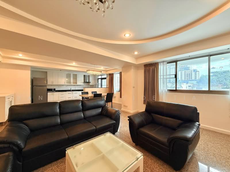 Royal Castle Sukhumvit, Bangkok, 30 Soi Sukhumvit 39, Khlongtoei Nua, Watthana, Bangkok, 3 Bedrooms, 160 sqm, Condo For Rent, by Bangkok Residential, 500505245 - DDproperty.com