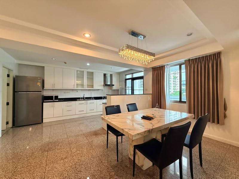 Royal Castle Sukhumvit, Bangkok, 30 Soi Sukhumvit 39, Khlongtoei Nua, Watthana, Bangkok, 3 Bedrooms, 160 sqm, Condo For Rent, by Bangkok Residential, 500505245 - DDproperty.com