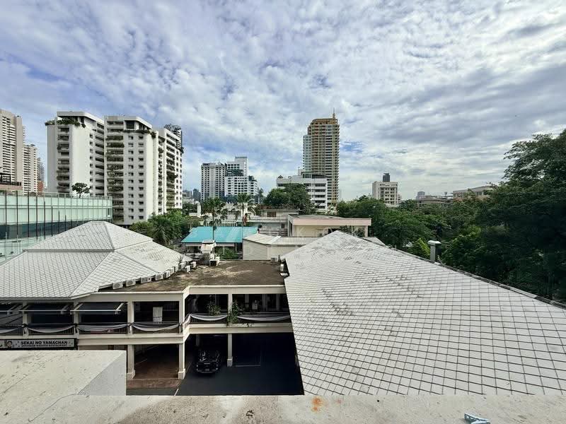 Royal Castle Sukhumvit : รอยัล คาสเซอร์ สุขุมวิท, กรุงเทพ, 30 ซอยสุขุมวิท 39, คลองเตยเหนือ, วัฒนา, กรุงเทพ, 160 ตร.ม., คอนโด ให้เช่า, โดย Bangkok Residential, 500505245 - DDproperty.com