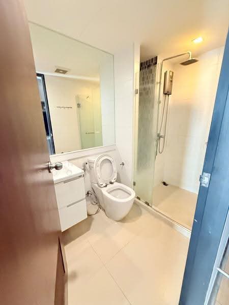 Beyond Sukhumvit, Bangkok, Soi Sanphawut 2, Sanphawut Road, Bang Na, Bangkok, 1 Bedroom, 39 sqm, Condo For Rent, by Nakarin Sookpaiboon, 500505248 - DDproperty.com