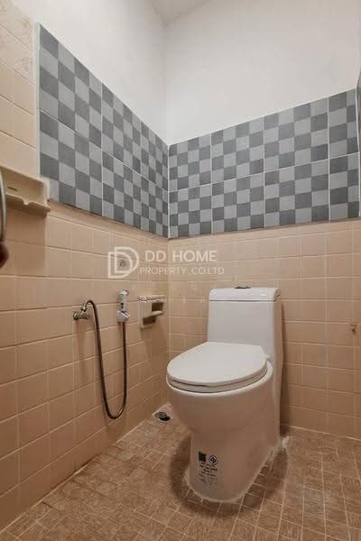 Baan Somchai Pattana : บ้านสมชายพัฒนา, นนทบุรี, ซอย หมู่บ้านสมชายพัฒนา, บางกรวย, นนทบุรี, 90 ตร.ม., ทาวน์เฮ้าส์ ขาย, โดย ธวินันท์ มิ่งมงคล, 500505270 - DDproperty.com
