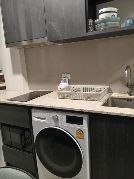 XT Huaikhwang, Bangkok, 244 Ratchadaphisek Road, Huai Khwang, Bangkok, 1 Bedroom, 29 sqm, Condo For Rent, by Nakarin Sookpaiboon, 500505285 - DDproperty.com