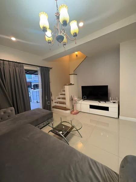 ทาวน์โฮม เดอะเมทโทร รามคำแหง - วงแหวน, Bangkok, Thap Chang, Saphan Sung, Bangkok, 3 Bedrooms, 148 sqm, Townhouse For Rent, by Living Condo, 500505289 - DDproperty.com