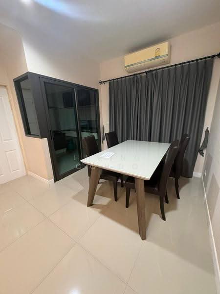 ทาวน์โฮม เดอะเมทโทร รามคำแหง - วงแหวน, Bangkok, Thap Chang, Saphan Sung, Bangkok, 3 Bedrooms, 148 sqm, Townhouse For Rent, by Living Condo, 500505289 - DDproperty.com