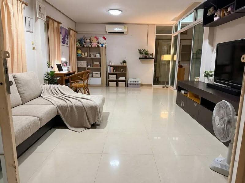 ขาย! บ้านเดี่ยว 2 ชั้น หลังใหญ่ บนที่ดิน 72 ตร.ว. ต.เขารูปช้าง อ.เมืองสงขลา, สงขลา, เขารูปช้าง, เมืองสงขลา, สงขลา, 576 ตร.ม., บ้านเดี่ยว ขาย, โดย ชญาพิชชา พันธกิจ, 500505296 - DDproperty.com