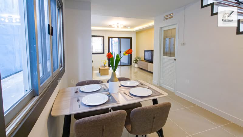 หมู่บ้านอมรทรัพย์ อยู่วิทยา20, Bangkok, Krathum Rai, Nong Chok, Bangkok, 3 Bedrooms, 29 sqm, Single Detached House For Sale, by เพ็ญศิริ ตุ้มเทียน, 500505368 - DDproperty.com