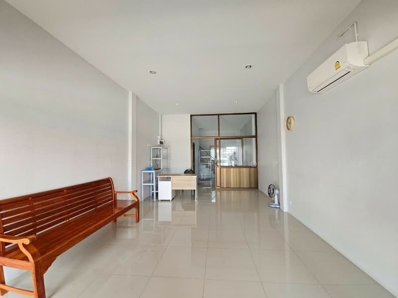 อาคารพาณิชย์ดอนหัวฬ่อ ชลบุรี, Chon Buri (Pattaya), Don Hualo, Muang Chon Buri, Chon Buri (Pattaya), , 92 sqm, Shophouse For Sale, by The Best Property ส้ม, 500505419 - DDproperty.com