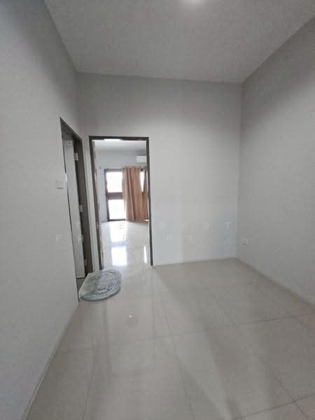 อาคารพาณิชย์ดอนหัวฬ่อ ชลบุรี, Chon Buri (Pattaya), Don Hualo, Muang Chon Buri, Chon Buri (Pattaya), , 92 sqm, Shophouse For Sale, by The Best Property ส้ม, 500505419 - DDproperty.com