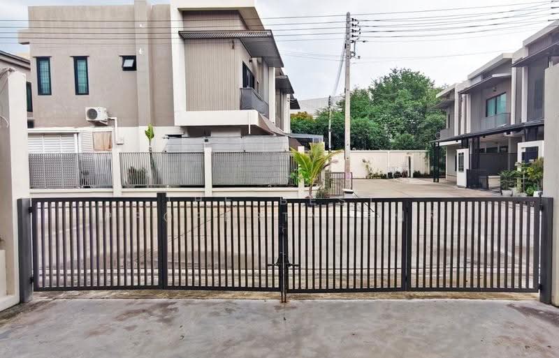 ลินน์ วิลล่า พุทธมณฑลสาย 4, Nakhon Pathom, Krathum Lom, Sam Phran, Nakhon Pathom, 3 Bedrooms, 100 sqm, Townhouse For Sale, by The Best Property จิฟฟี่, 500505428 - DDproperty.com