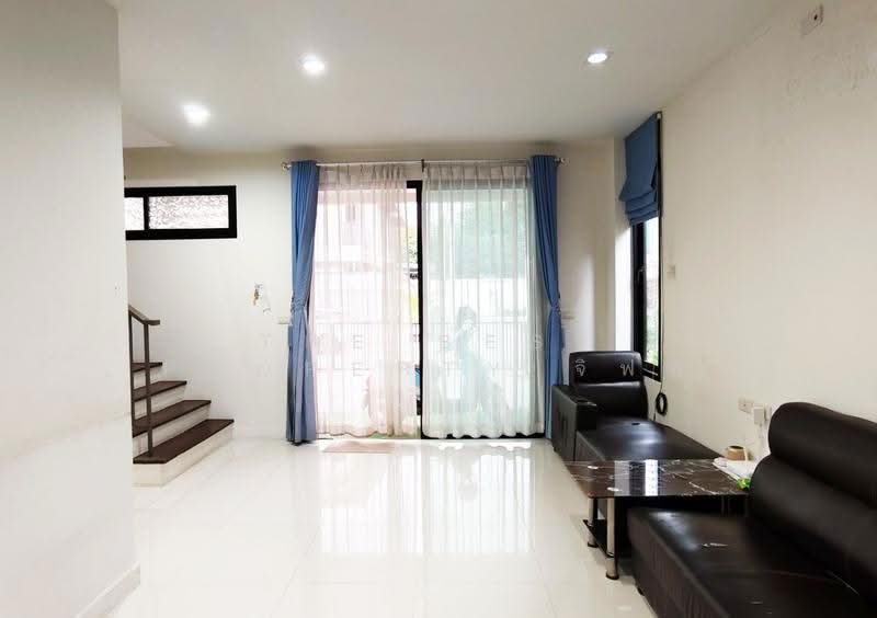 ลินน์ วิลล่า พุทธมณฑลสาย 4, Nakhon Pathom, Krathum Lom, Sam Phran, Nakhon Pathom, 3 Bedrooms, 100 sqm, Townhouse For Sale, by The Best Property จิฟฟี่, 500505428 - DDproperty.com