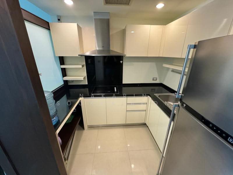 Watermark Chaophraya, Bangkok, Soi Charoennakorn 39-41, Charoennakorn Road, Bang Lam Phu Lang, Khlong San, Bangkok, 2 Bedrooms, 100 sqm, Condo For Rent, by Nakarin Sookpaiboon, 500505447 - DDproperty.com