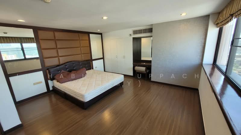 President Park Sukhumvit 24, Bangkok, 99 Sukhumvit 24 Alley, Khlongtoei Nua, Watthana, Bangkok, 3 Bedrooms, 223 sqm, Condo For Rent, by Juthabhorn Uppachit (Amy), 500505448 - DDproperty.com