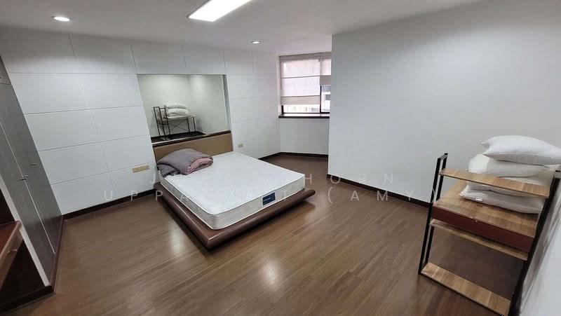 President Park Sukhumvit 24, Bangkok, 99 Sukhumvit 24 Alley, Khlongtoei Nua, Watthana, Bangkok, 3 Bedrooms, 223 sqm, Condo For Rent, by Juthabhorn Uppachit (Amy), 500505448 - DDproperty.com