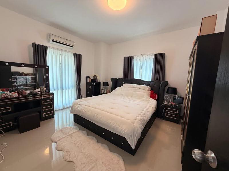 บ้าน 4-ห้องนอน, ชลบุรี, บางเสร่, สัตหีบ, ชลบุรี, 220 ตร.ม., บ้านเดี่ยว ขาย, โดย Supicha Chorjong, 500505452 - DDproperty.com