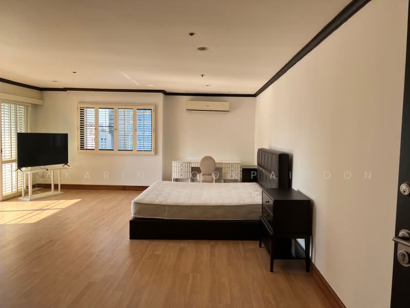 Kallista Mansion, Bangkok, 64 Soi Sukhumvit 11, Khlongtoei Nua, Watthana, Bangkok, 4 Bedrooms, 315 sqm, Condo For Rent, by Nakarin Sookpaiboon, 500505456 - DDproperty.com