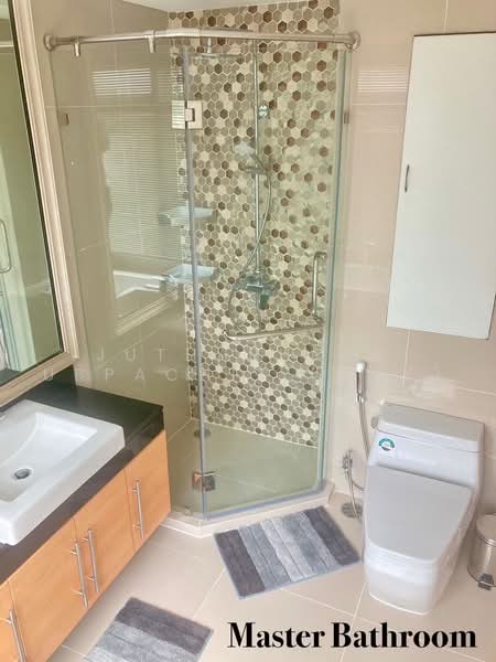 Fullerton Sukhumvit, Bangkok, Sukhumvit Road, Khlong Tan Nua, Watthana, Bangkok, 2 Bedrooms, 105 sqm, Condo For Rent, by Juthabhorn Uppachit (Amy), 500505461 - DDproperty.com