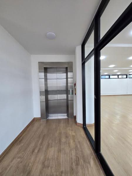 Office space for rent, Sukhumvit Soi 2, near BTS Phloen Chit (SPSAD4137), Bangkok, Khlong Toei, Bangkok, , 110 sqm, Office Space For Rent, by Agent Pla, 500505480 - DDproperty.com