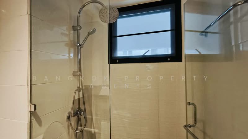 Villa Bajaj, Bangkok, Soi Sukhumvit 19, Khlongtoei Nua, Watthana, Bangkok, 3 Bedrooms, 240 sqm, Condo For Rent, by BANGKOK PROPERTY AGENTS, 500505482 - DDproperty.com