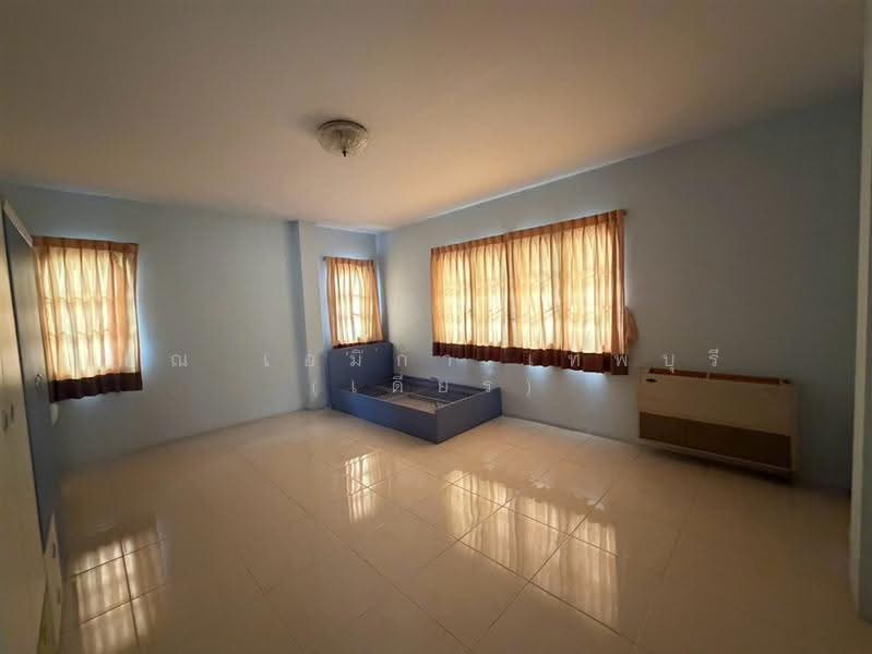 ฟลอร่าวิลล์ สุวินทวงศ์38, Bangkok, ถนนสุวินทวงศ์, Lam Phak Chi, Nong Chok, Bangkok, 4 Bedrooms, 300 sqm, Single Detached House For Sale, by คุณ เอมิกา เทพบุรี (เดียร์), 500505504 - DDproperty.com