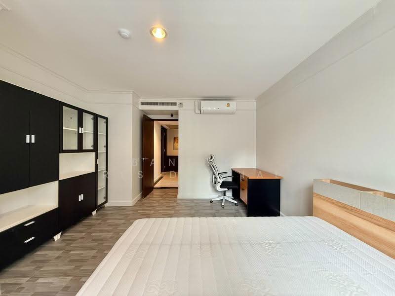 Lake Avenue Sukhumvit 16, Bangkok, Soi Sammitr Sukhumvit Road, Khlong Tan Nua, Watthana, Bangkok, 2 Bedrooms, 124 sqm, Condo For Rent, by Bangkok Residential, 500505507 - DDproperty.com