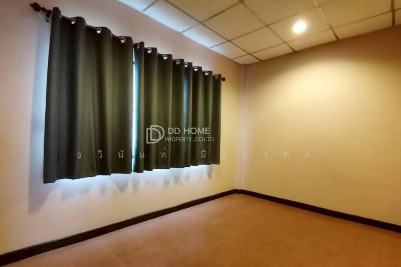 Baan Rung Rueang Thani, Nonthaburi, Bang Phut, Pak Kret, Nonthaburi, 2 Bedrooms, 90 sqm, Townhouse For Sale, by ธวินันท์ มิ่งมงคล, 500505511 - DDproperty.com