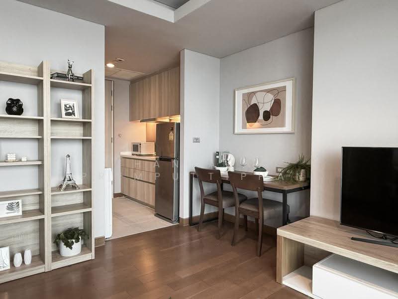 The Lumpini 24, Bangkok, Sukhumvit 24 Road, Khong Tan, Khlong Toei, Bangkok, 2 Bedrooms, 55 sqm, Condo For Rent, by Thanyalak Premputtiphan, 500505529 - DDproperty.com