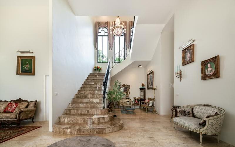 ขายคฤหาสน์เขาใหญ่ Luxury Villa ปากช่อง เขาใหญ่, Nakhon Ratchasima, Pong Ta Long, Pak Chong, Nakhon Ratchasima, 3 Bedrooms, 750 sqm, Single Detached House For Sale, by Ohm Panitarn, 500505537 - DDproperty.com