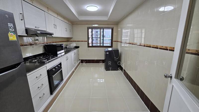 D.H.Grand Tower, Bangkok, Soi Prommit, Khlong Tan Nua, Watthana, Bangkok, 3 Bedrooms, 260 sqm, Condo For Rent, by BANGKOK PROPERTY AGENTS, 500505539 - DDproperty.com